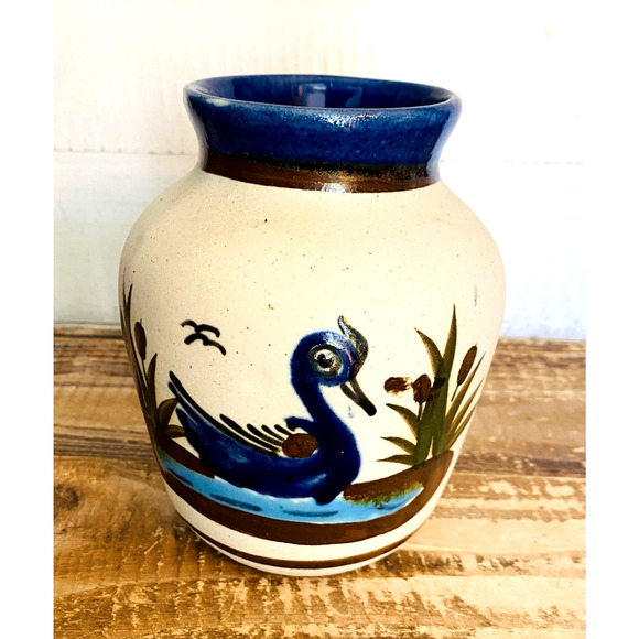 Vintage Hand Painted Stoneware Tonala Mexican Folk Pottery Vase Bird Cattails - Picture 1 of 7